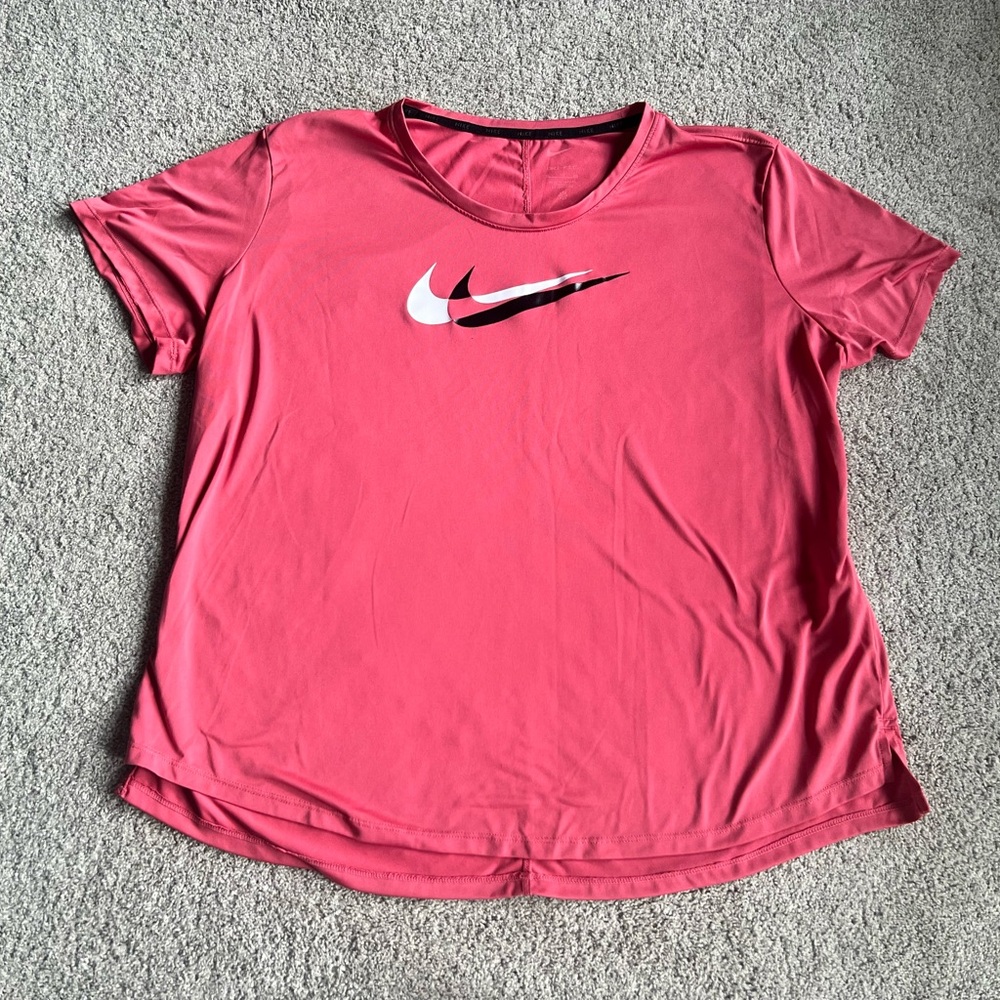 Nike Dri-fit Swoosh Run Women’s XL Short-sleeve Running Top Tee T-Shirt